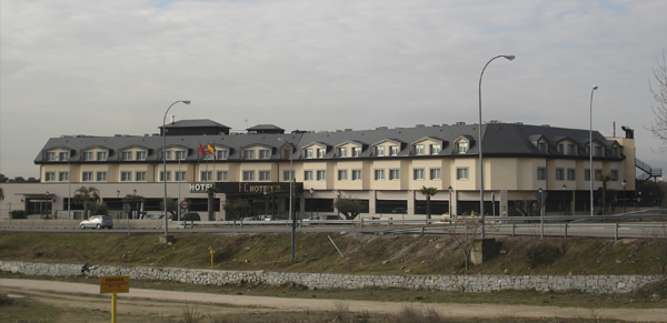 cubierta de pizarra en hotel