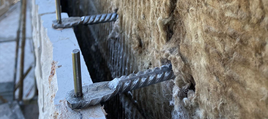 detalle sujeción piedra natural 