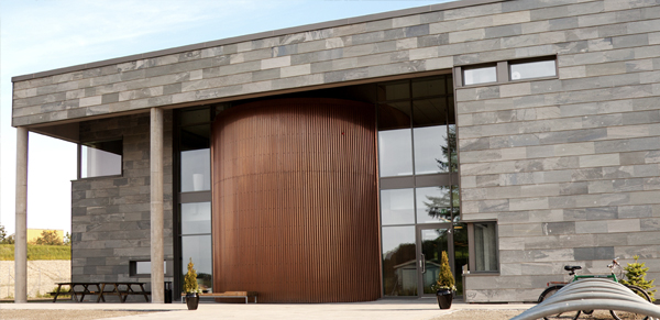 revestimiento exterior de piedra natural escandinava