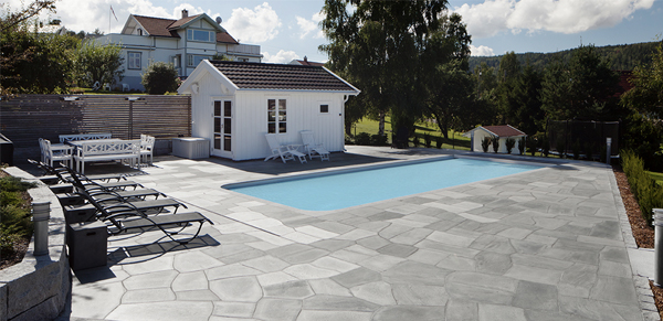 solado exterior y coronación piscina filita