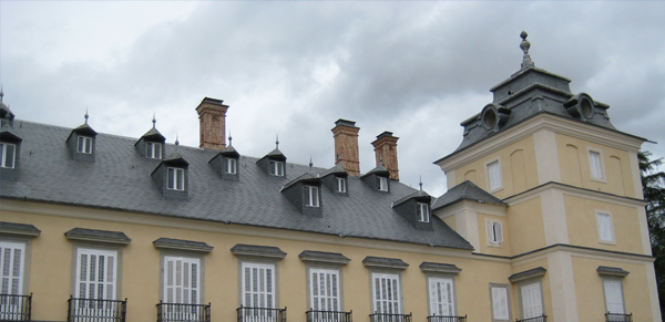 tejado de filita de cubierta en edificios de patrimonio