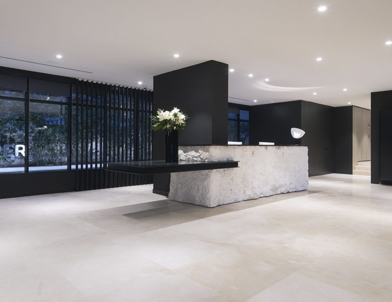 caliza nacar apomzada Castellana, 39