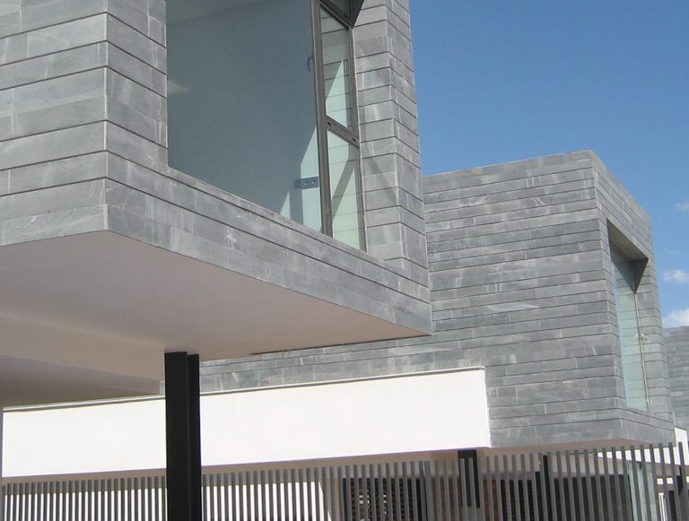 strips filita naturpiedra gris acabado natural viviendas valencia